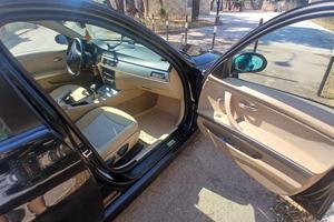 Bmw e90 318i benzina (PERFETTA)
