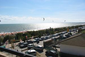 Latina lido fronte mare