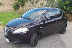 Lancia Ypsilon Elefantino