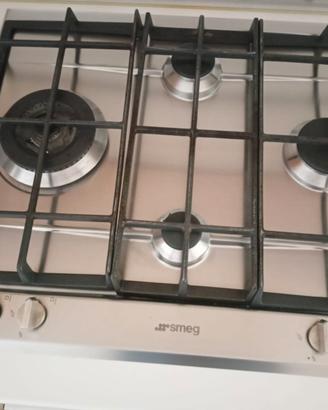 Piano cottura a gas Smeg – 4 fuochi inox