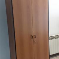 Armadio ufficio marrone teak 4 ripiani 2 ante