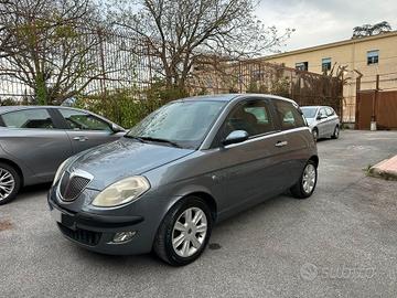 Lancia Ypsilon Benzina/Gpl
