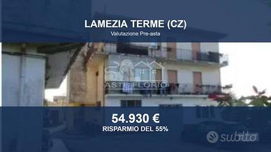 Immobile in asta di 257 m² con più di 5 locali a L