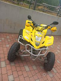 quad Suzuki 