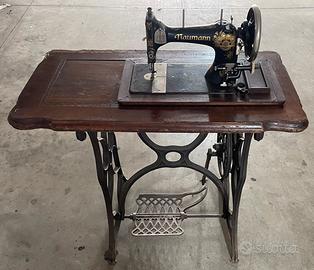Macchina cucire Naumann epoca 1900 (arredamento)