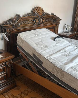 coppia di reti elettriche e materassi