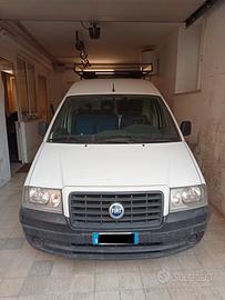 Furgone Fiat Scudo (anno 2006)