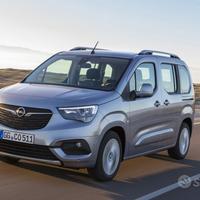 Opel combo ricambi