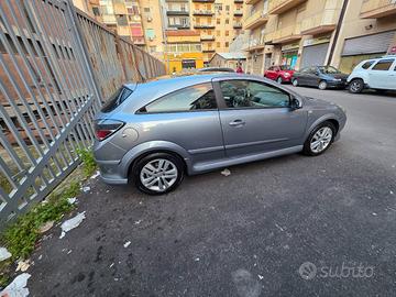 Opel Astra GTC 1.7  CDTI 125cv Anniversary 