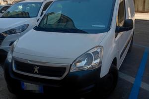 Furgone Peugeot partner