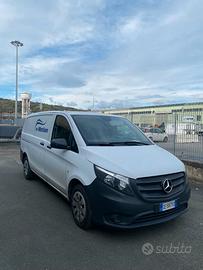 Mercedes Benz VITO