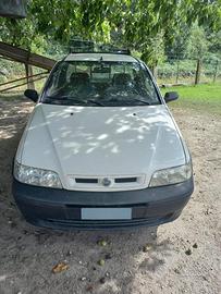 Fiat Strada 1900 JTD pick up