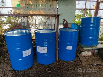 fusti ,barili in lamiera