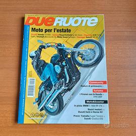 Honda vt750s rivista dueruote 2010 bmw s1000rr yam