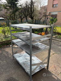 Scaffale