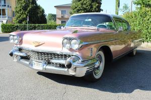 CADILLAC Fleetwood SIXTY SPECIAL 4P PERFETTA