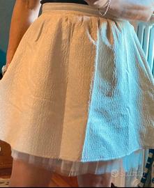 Gonna con tulle oro.