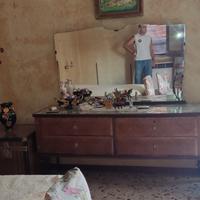 Comò con specchio vintage e baule