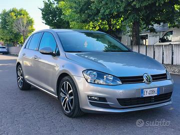 Volkswagen Golf 7, versione Highline BlueTDI