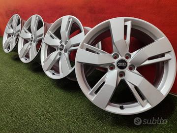 Cerchi Audi Q5 A3 A4 A6 Q3 8Jx19 ET39 5x112 66.5