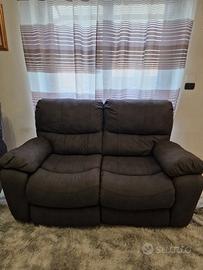 Divano a 2 posti con 2 poltrone