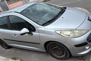 Peugeot 207 1.4 HDi
