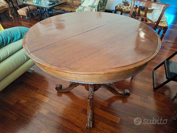 Tavolo rotondo d’epoca in noce