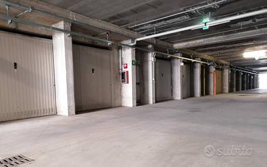 Box / Garage di 20 m² a Alessandria