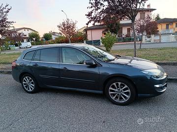 RENAULT LAGUNA 2.0 dCI 150 cv Sport Tour