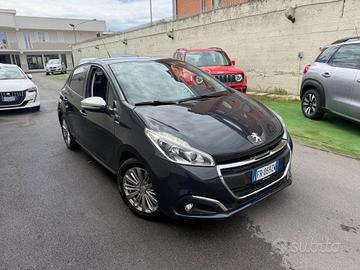 Peugeot 208 1.2benzina 5 porte Style - 2018