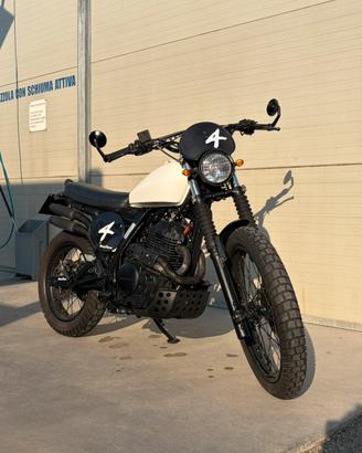 Honda Dominator NX650 - scrambler