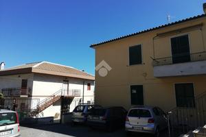 2 LOCALI A SAN VITO ROMANO