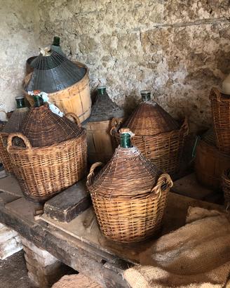 11V - Damigiane impagliate vintage