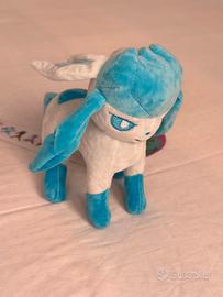 Pokemon Peluche Glaceon Givrali Glaziola 20cm