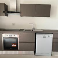 Cucina con piano induzione