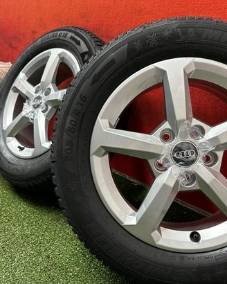 Cerchi Audi Q2 Gomme Inver 2022 Michelin 205 60 16