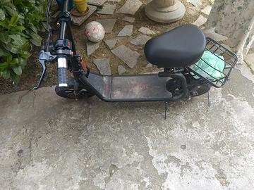 scooter elettrico 