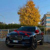 Nolleggio auto con conducente per matrimonio