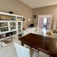 QUADRILOCALE IN CENTRO