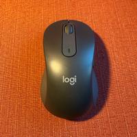 Mouse Logitech Signature M650 per mancini