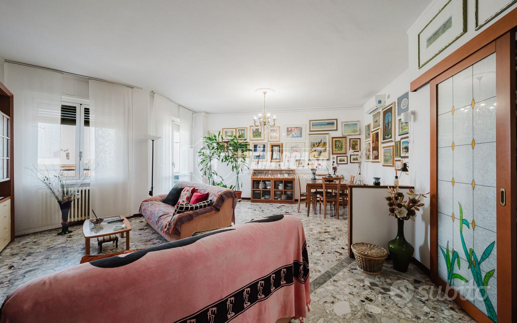Apartment in Trezzano sul Naviglio, Quartiere Zingone, Milano - Vista 2