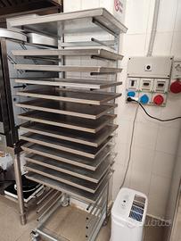 CARRELLO PORTATEGLIE