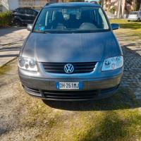 Volkswagen Touran 1.9 TDI 105CV 7 posti