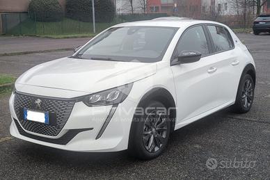 PEUGEOT 208 motore elettrico 136 CV 5 porte Active
