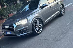 Audi Q7 2016 3.0tdi 272cv