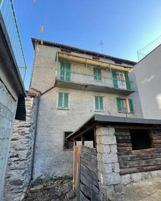 Appartamento di 87 m² con 4 locali a Talamona