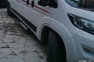camper furgonato Dethleffs