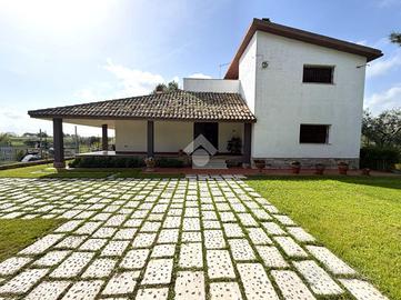 VILLA SINGOLA A FOGGIA