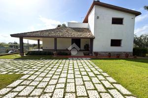 VILLA SINGOLA A FOGGIA