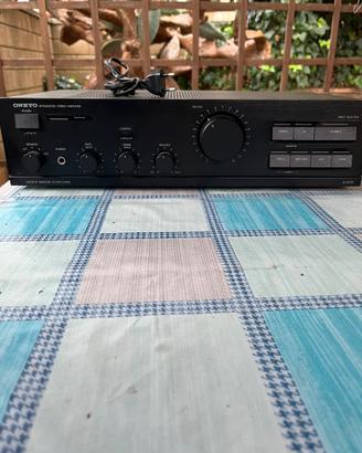 Amplificatore onkio/ piatto Technics